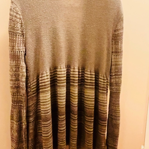 Cardigan - Picture 4 of 4